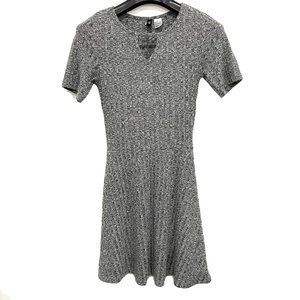H&M Flowy Gray Dress